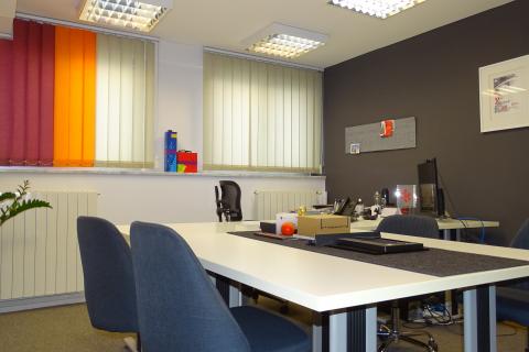 Rijeka - ured i skladište za najam na odličnoj lokaciji; vlastiti parking