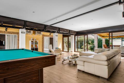 Istra, Pomer - kuća sa 5 apartmana