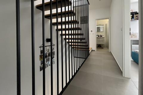 Istra, Novigrad - kuća u nizu s četiri spavaće sobe i pogledom na more