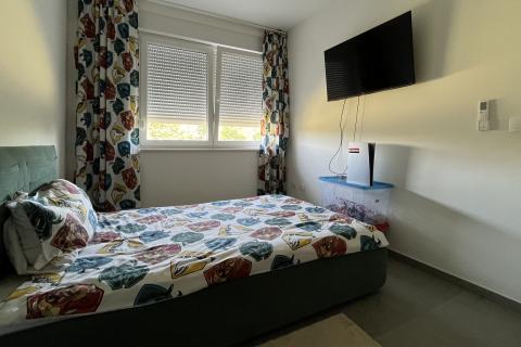 Istra, Novigrad - kuća u nizu s četiri spavaće sobe i pogledom na more