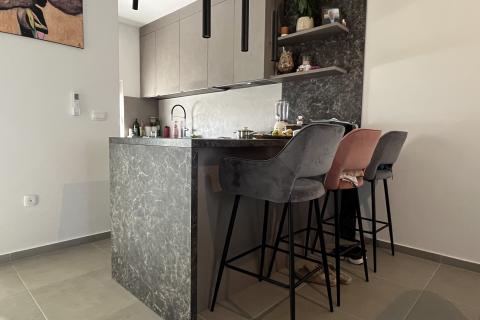 Istra, Novigrad - kuća u nizu s četiri spavaće sobe i pogledom na more