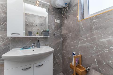 Poreč, okolica,  kuća sa pogledom na more