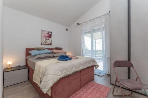 Poreč, okolica,  kuća sa pogledom na more