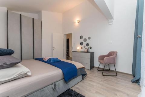 Poreč, okolica,  kuća sa pogledom na more