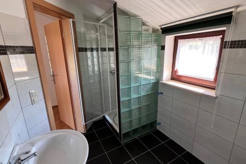 Istria, Visignano, casa con piscina + terreno edificabile