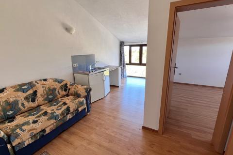 Istria, Visignano, casa con piscina + terreno edificabile