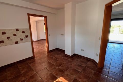 Istria, Visignano, casa con piscina + terreno edificabile