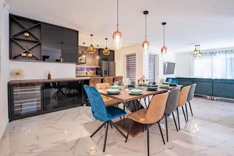 OTOK KRK,DOBRINJ moderna villa sa bazenom 