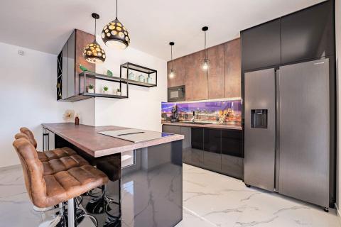 OTOK KRK,DOBRINJ moderna villa sa bazenom 