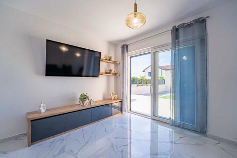 OTOK KRK,DOBRINJ moderna nova villa na prodaju