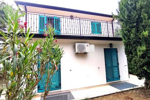 Istra, Umag - samostojeća kuća 50 m od mora i plaže