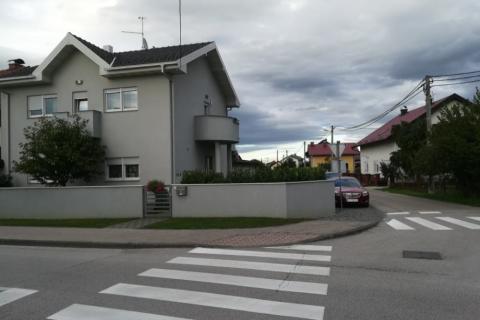 Velika Gorica, Kurilovec - kuća s bazenom, MOGUĆNOST NAJMA