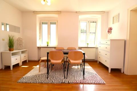 Zagreb, centar, stan iz bajke u Tkalčićevoj, 51m2