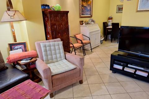 Baška - kuća u nizu 60m2, okućnica