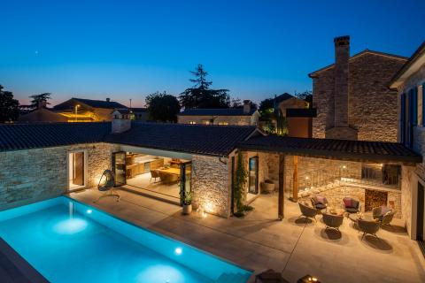 House Barat, Kanfanar, 1.561m2