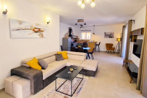 House Rovinjsko Selo, Rovinj, 127m2