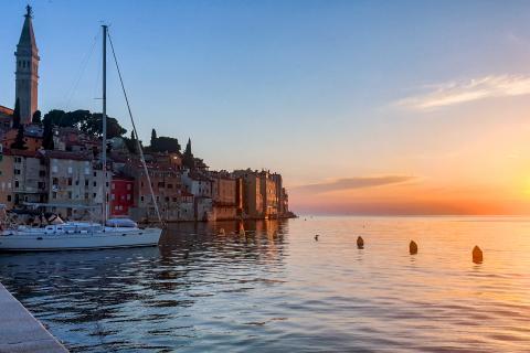 Земельный участок нестроительного назначения Rovinj, 585m2
