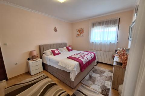 Дом Rubeši, Kastav, 362m2