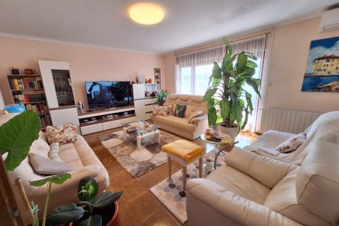 Дом Rubeši, Kastav, 362m2