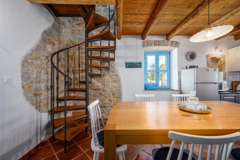 Poreč, okolica, šarmantna istarska kamena kuća sa bazenom