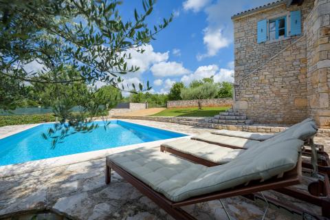 Poreč, okolica, šarmantna istarska kamena kuća sa bazenom