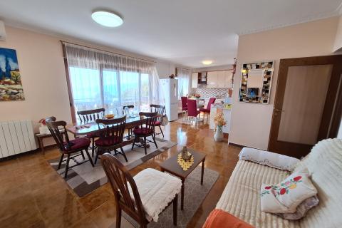 Дом Rubeši, Kastav, 362m2