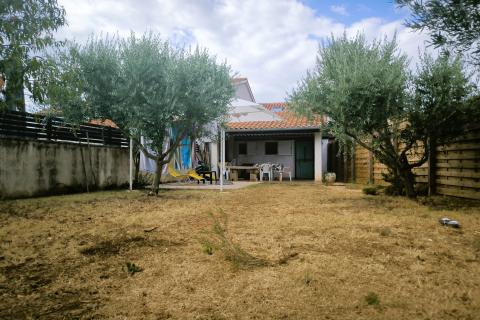 ISTRA, MARČANA - kuća s dvorištem