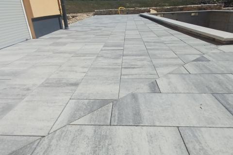 Istra,Štokovci-kuća s bazenom i okućnicom