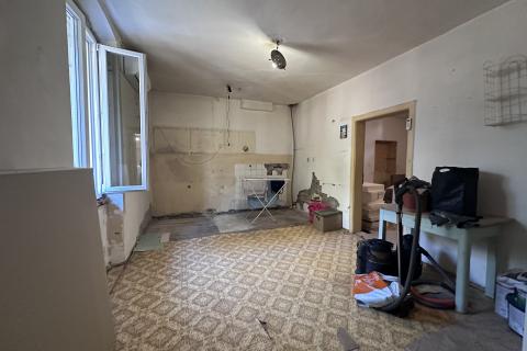 Istra,Pula,adaptirani stan na Stoji