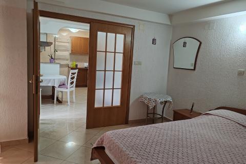 Rijeka, Martinkovac, stan s okućnicom