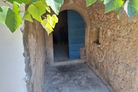 Draga Bašćanska - kuća u nizu 77,4m2, okućnica 29m2