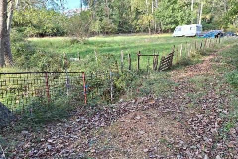 Baška - poljoprivredno zemljište 680m2, prilaz s autom