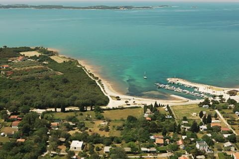 Istra - Peroj, zemljište u sportsko-rekreativnoj zoni 