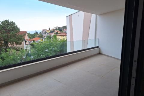 OPATIJA, Pobri - kuća u nizu za dugoročni najam