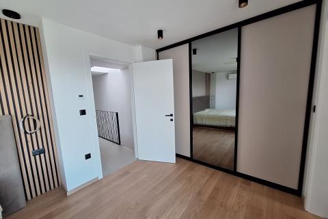 OPATIJA, Pobri - kuća u nizu za dugoročni najam