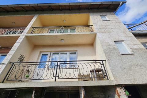 Useljiva dvojna kuća u Vrbovskom