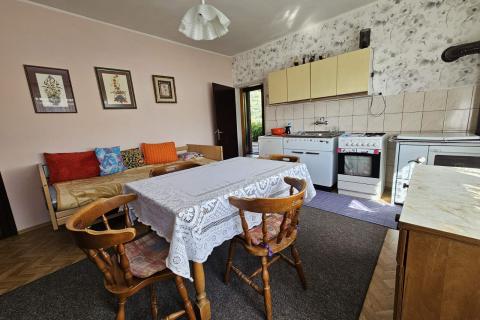 Useljiva dvojna kuća u Vrbovskom