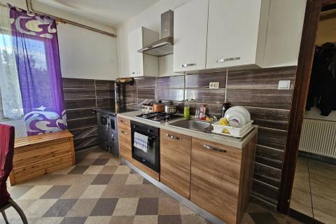 Hiša Vrbovsko, 260m2