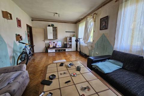 Hiša Vrbovsko, 260m2