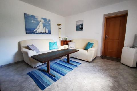 Bribir- 2 uređene kuće sa impresivnom okućnicom