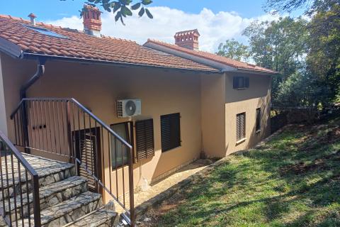 Istra, Sveta Marina - Labin, kuća sa pogledom na more