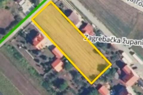 Gradići , Građevinsko zemljište 2471 m2