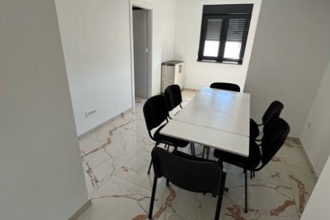 Hiša Maksimir, 350m2