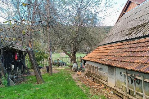 Hiša Jezero I Dio, Plaški, 190m2