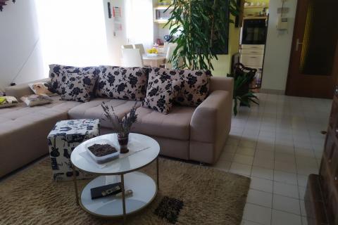 Istra - Medulin - Obiteljska kuća u strogom centru 