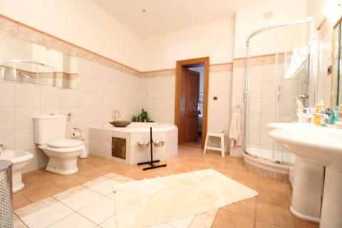 Дом Centar, Velika Gorica, 437m2