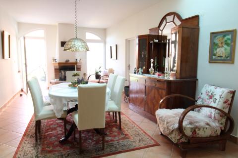 Дом Centar, Velika Gorica, 437m2