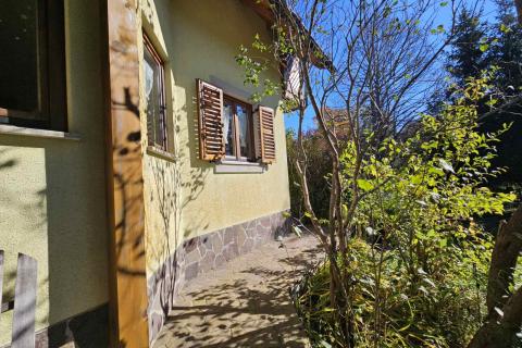 Hiša Stari Laz, Ravna Gora, 260m2