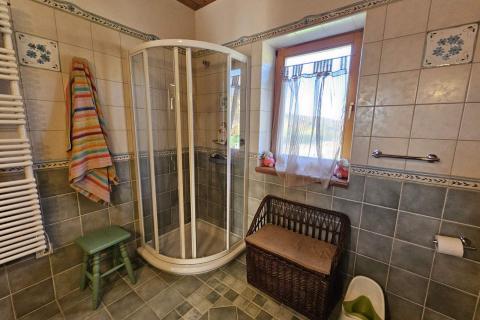 Hiša Stari Laz, Ravna Gora, 260m2