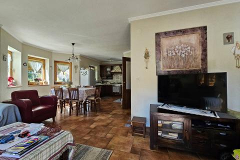 Hiša Stari Laz, Ravna Gora, 260m2